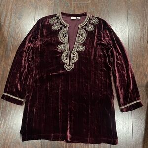 Chico’s Velvet Maroon Beaded Embroidered Tunic Woman Size 1 Medium 8 Boho